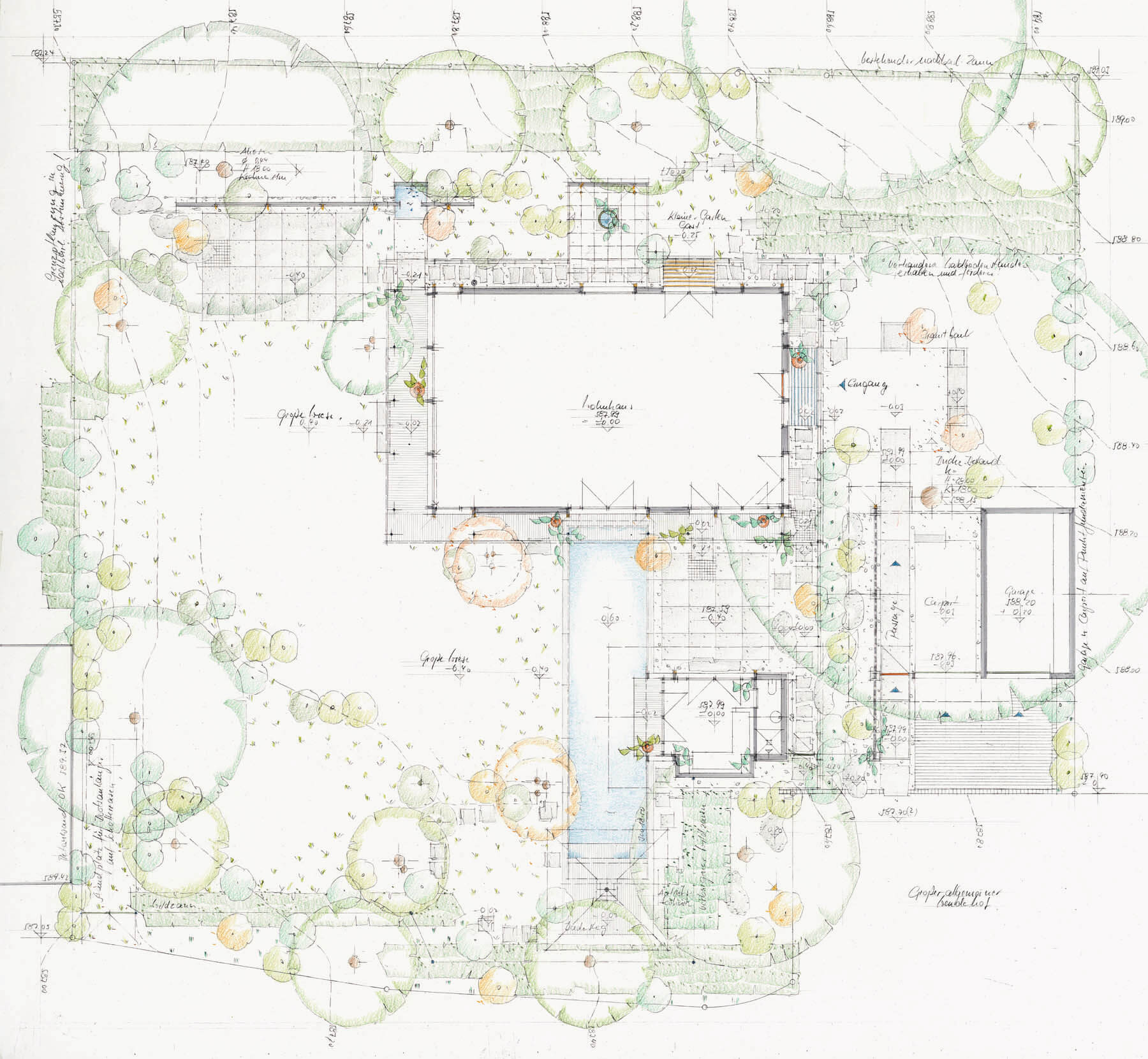 Haus mit Gästehaus: Gartenplan mit Haus, Pool und Bepflanzung